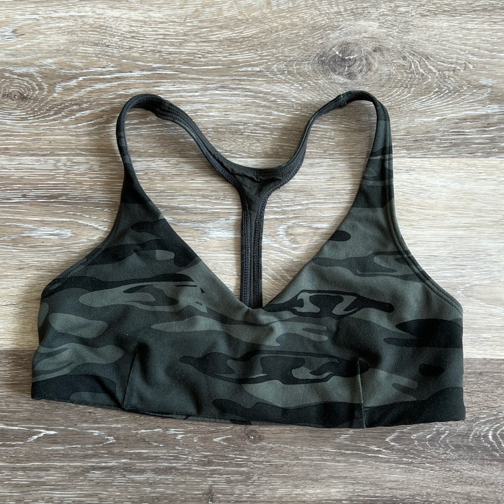 Camo lululemon sports bra